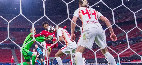 ʶԵѧ '˧' غŻԡͺ 8  UCL