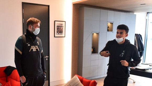 'ดิอาซ' สุดตื่นเต้นได้ร่วมงาน 'คล็อปป์-ลินเดอร์ส'